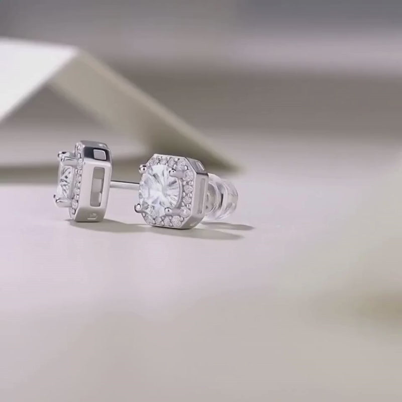 Moissanite stud earrings displayed in 15 sec video with platinum‑plated S925 setting.